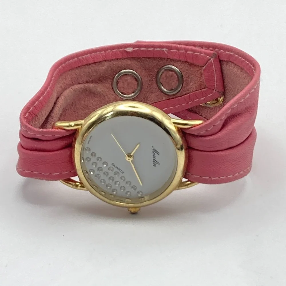 Vintage Moulin Women's Watch Gold Tone 30mm Crystals MOP Dial New Battery 6.25